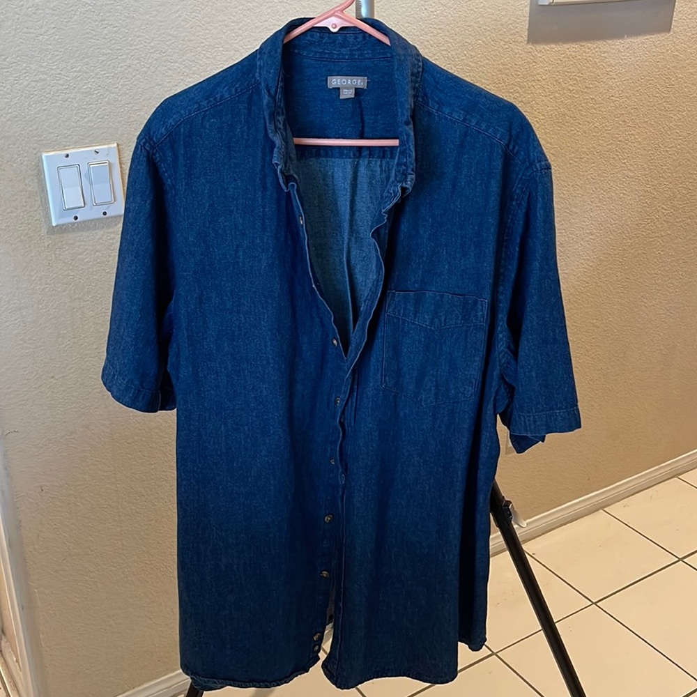 GEORGE - Short Sleeve Denim Shirt - Classic Fit - Barely Worn